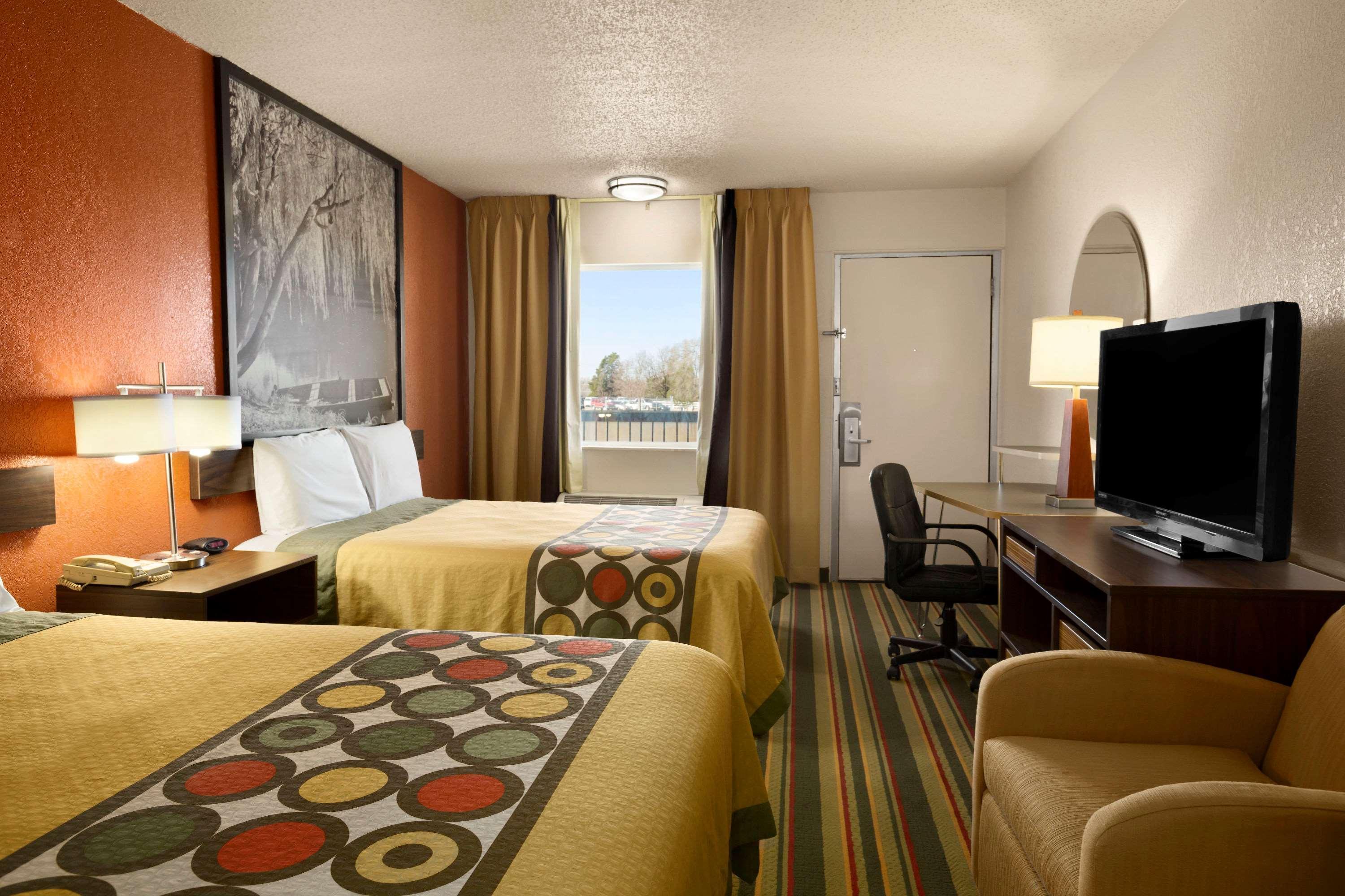 ซูเปอร์ 8 บาย วินด์แฮม วูดวาร์ด Hotel Woodward ภายนอก รูปภาพ